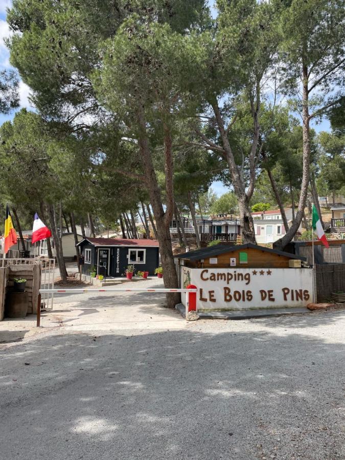 Camping Le Bois De Pins Salses-le-Chateau Kültér fotó