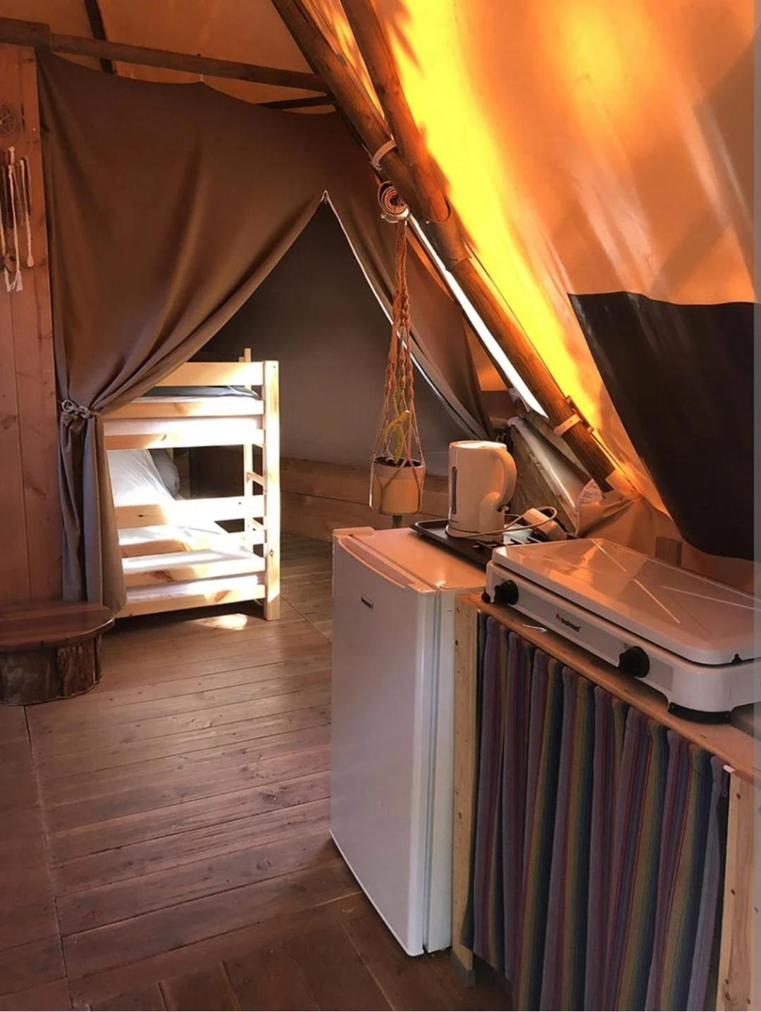 Camping Le Bois De Pins Salses-le-Chateau Kültér fotó